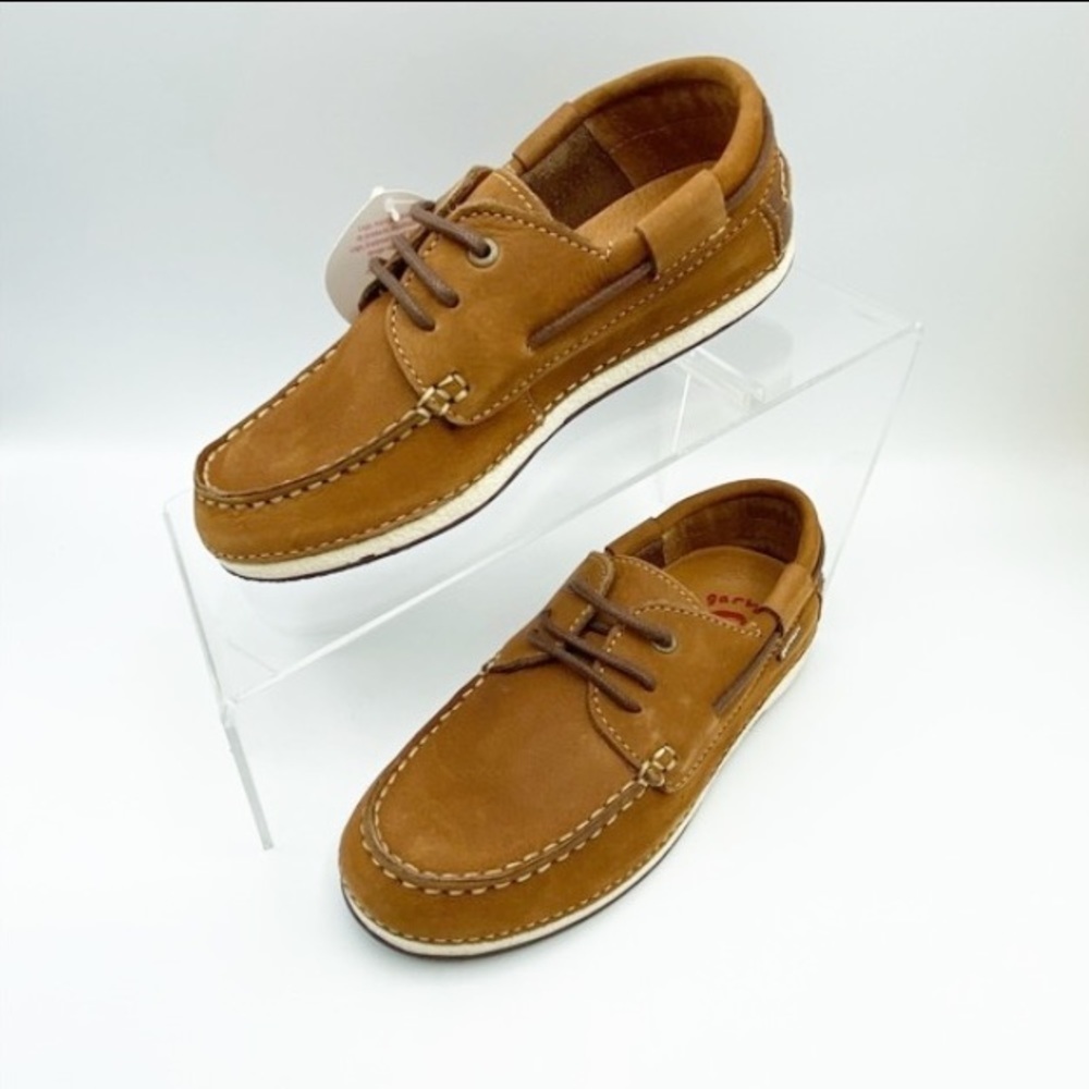 NWT. Garvalin Kids Coffee Leather Moccasins. Size 2-2,5.